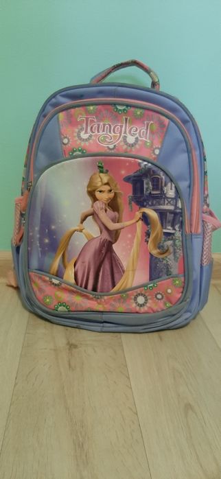 Школьный рюкзак.