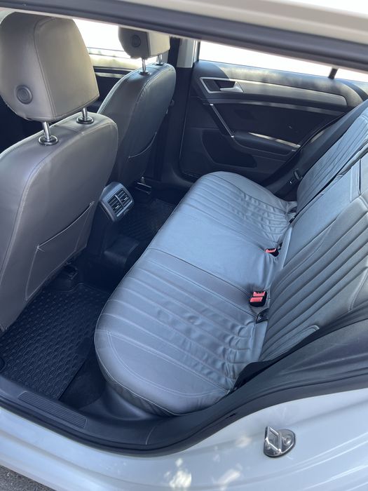 Vând Taxi cu Licenta valabila pana in 2030