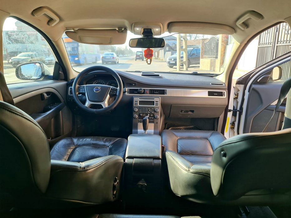 Volvo v70 2.5t polestar  , 250 cp