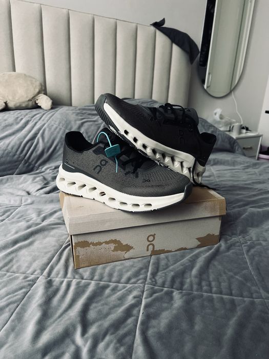 кроссовки Cloudtilt