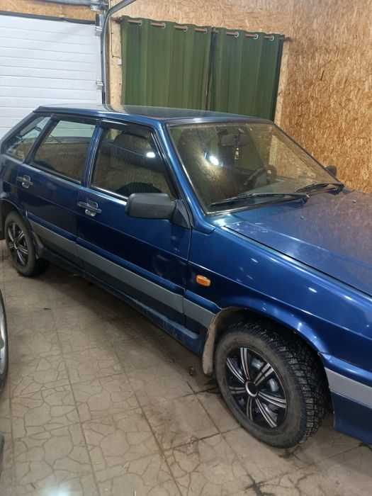 Автомобиль Ваз2114