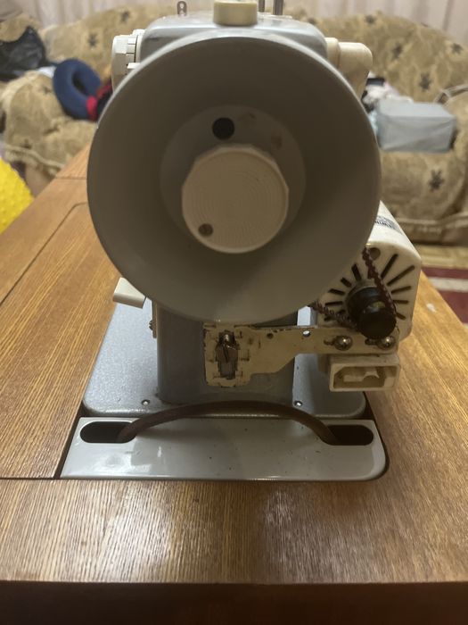 Швейная машинка ПОДОЛЬСК-142