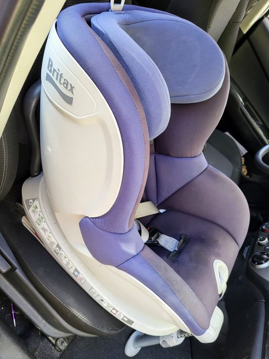 Britax Römer Стол за кола Dualfix 0-18 кг