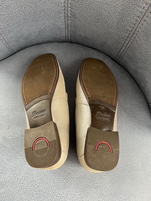 Мокасины серебристого цвета