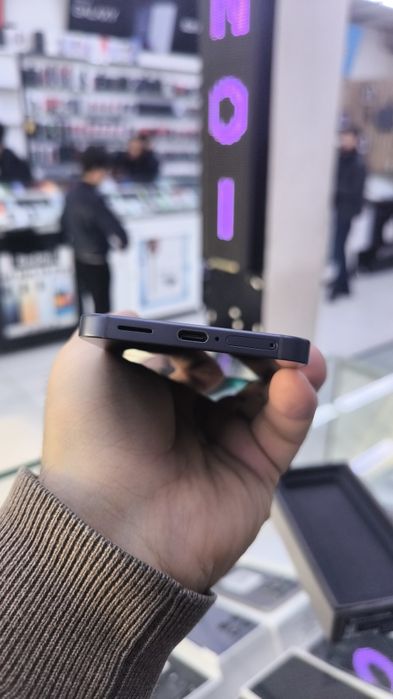 samsung S25 qora 8/128