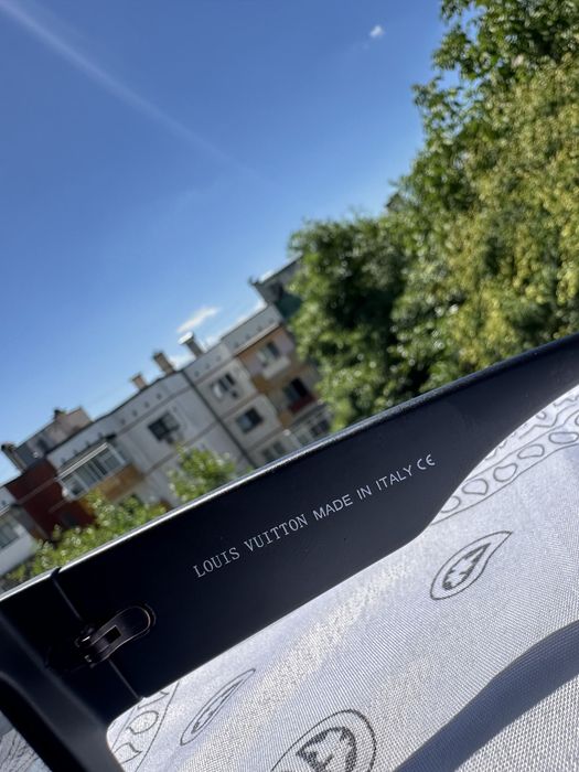 Louis vuitton очила