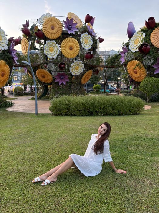 Продам платье трендовую