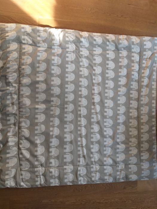 Paturica joaca bebelusi