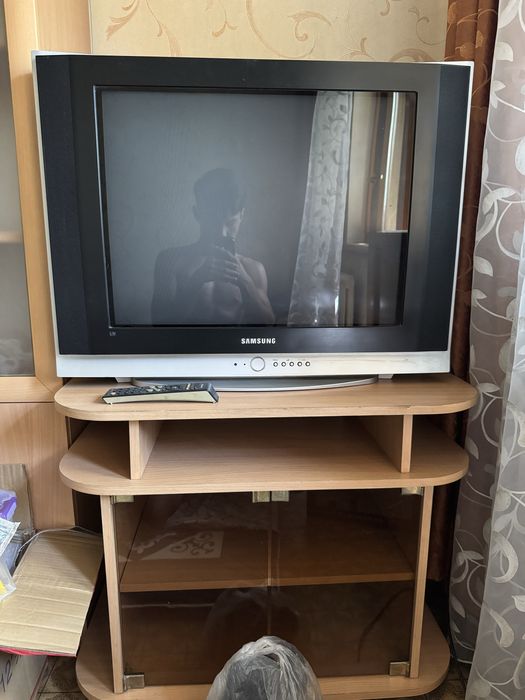 Телевизор самсунг