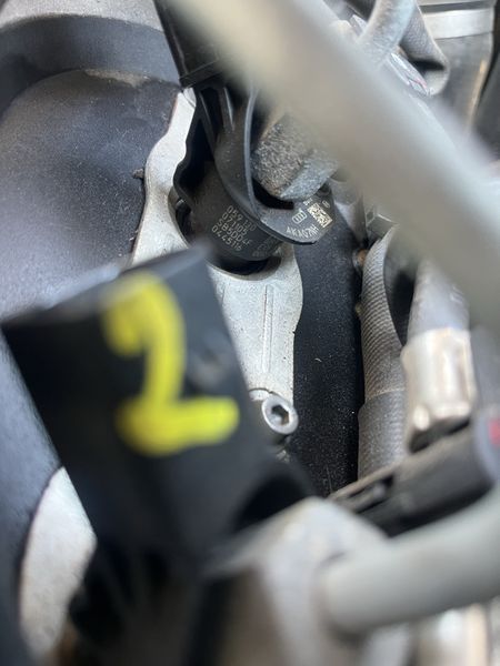 Дюза помпа гнп Audi A6 C6 2.7 3.0 TDI