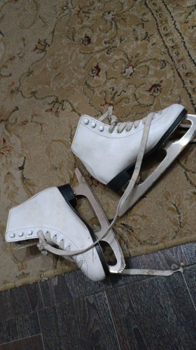 Коньки 35 размер