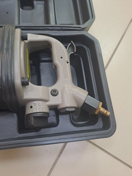 Пневмо гайковерт CROWN