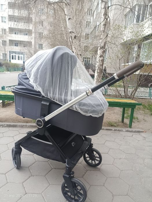 Продам коляску Kidilo 2 в 1 за пол цены