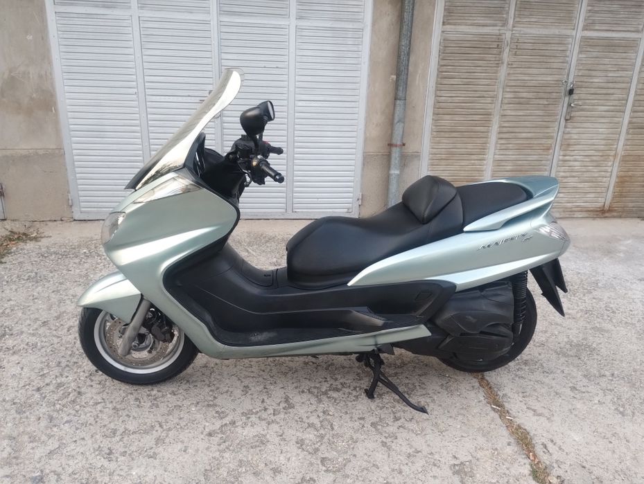 Yamaha Majesty 400 , Ямаха Маджести