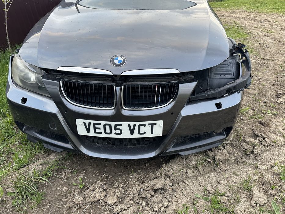 Capota bari aripi faruri triple e90