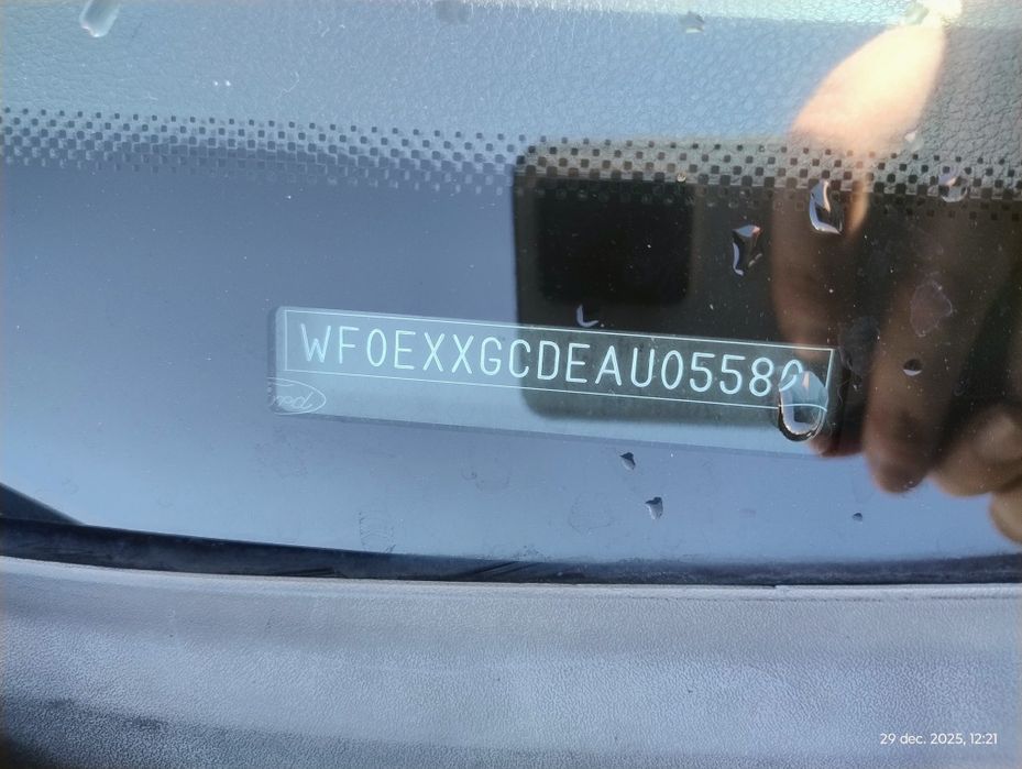 Vând Ford c max 2010