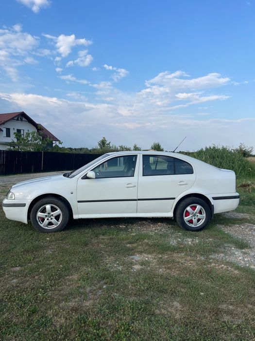 Vând Skoda Octavia   1   1,9  ALH 2005
