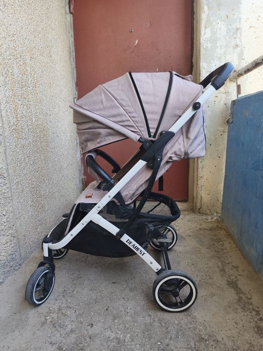 Коляска в хорошем состоянии