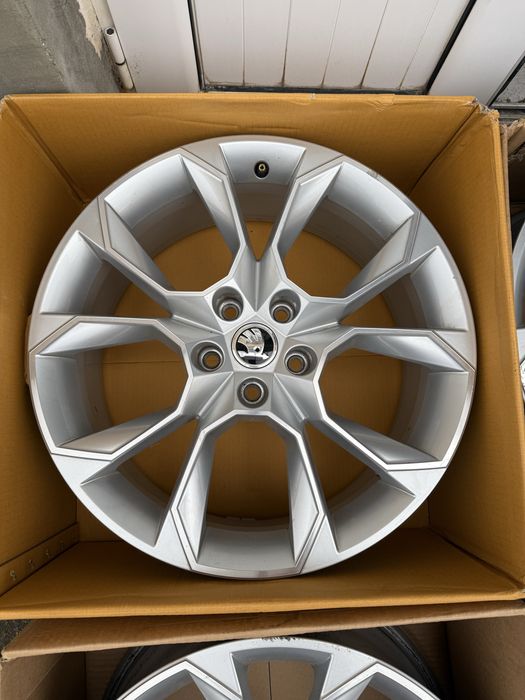 Jante Skoda Octavia Superb Rs Vrs R19 Model Xtreme X treme 7,5jx19ET51