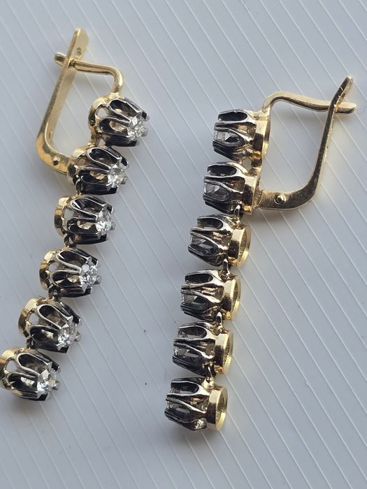 Золотые сережки.