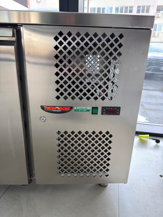 Masa rece refrig 3 usi, masa congelare 3 usi, masina de spalat, masina de gheata. 2 camere frig- refrigerare si congelare