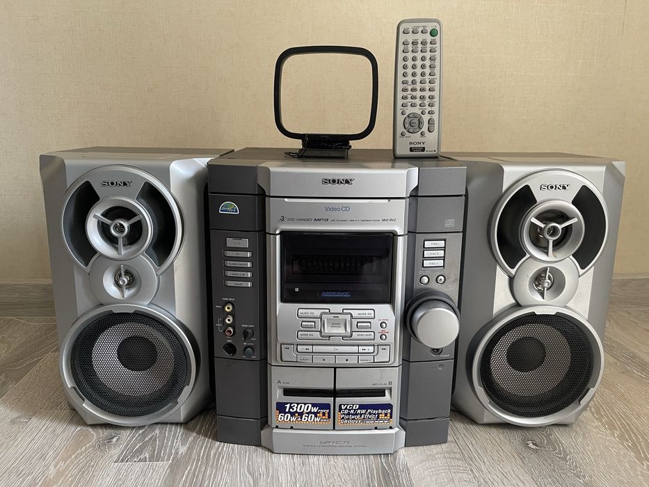 Музыкальный центр Sony