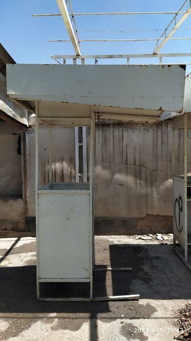 Temirdan yasalgan budka sotiladi