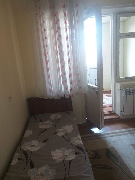 Srochna Marhabo Atlas oldida 2 xonalik 4-etaj uy ijaraga beriladi.