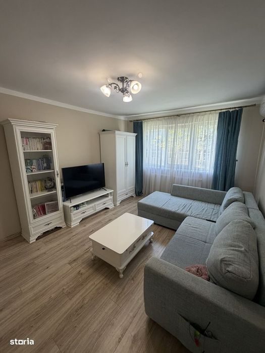 Apartament de 3 camere, zona Dacia