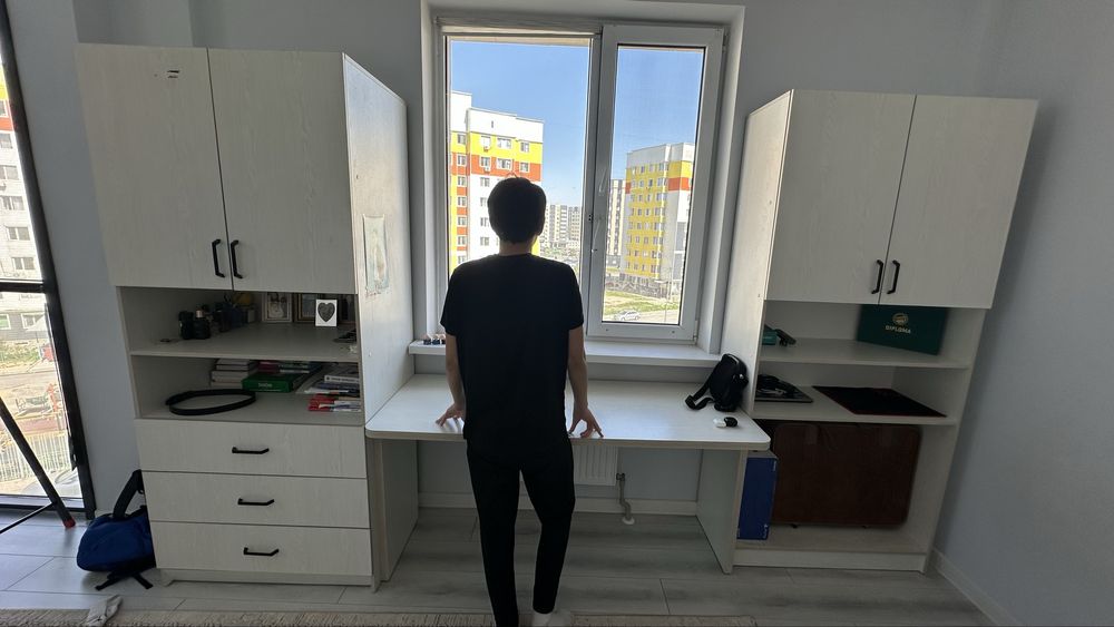 Продам школьный уголок