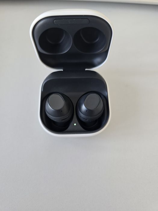 Безжични слушалки Samsung SM-400 NL galaxy buds
