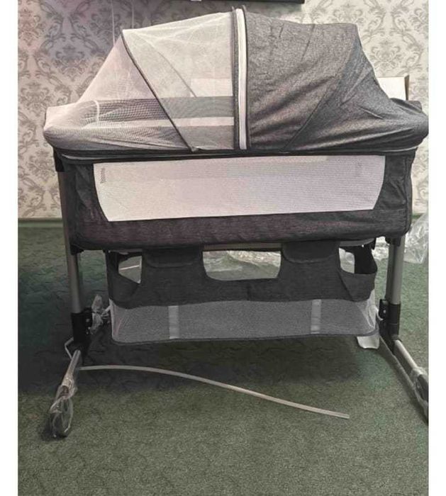 Детская кровать-манеж