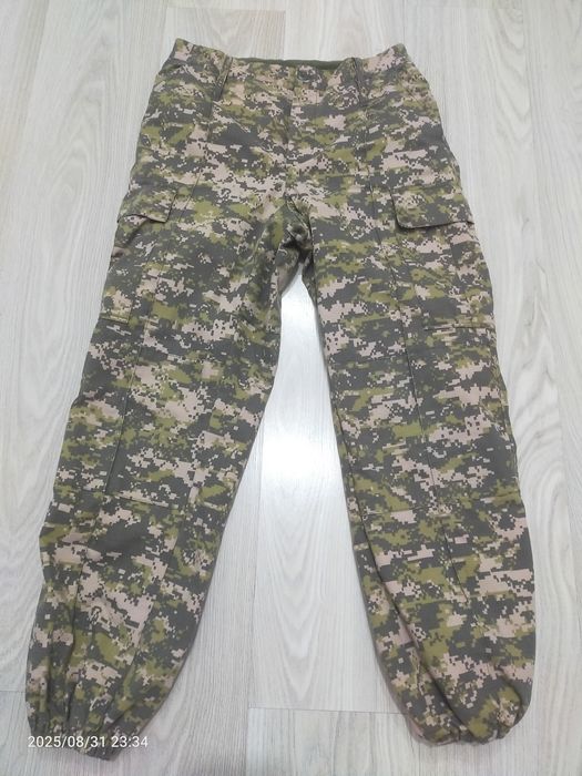 Продам военный форму