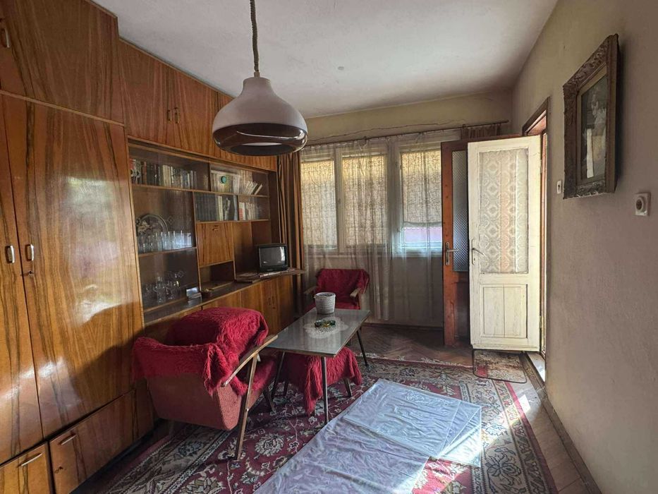 Продава се Етаж от къща в Попово - 135 кв.м за 397 €/кв.м - Снимка #4