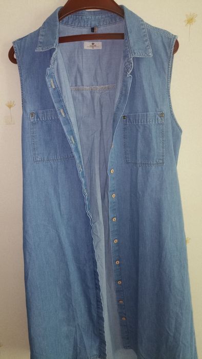 Платья,рубашки,продам