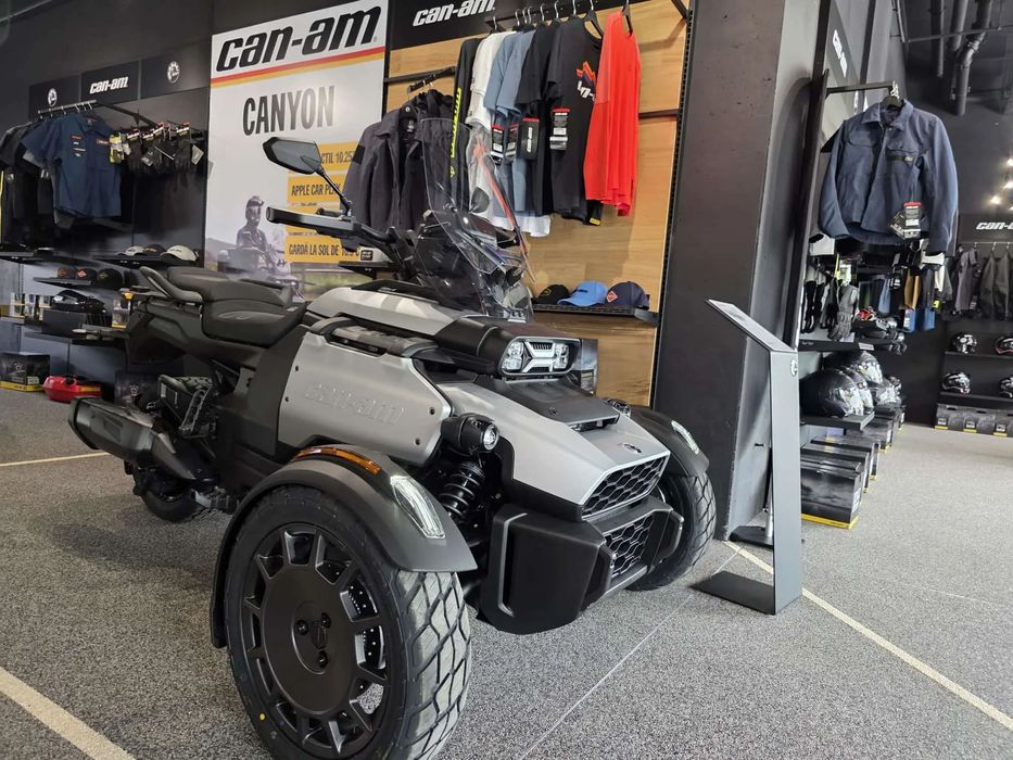 Can-Am Can-Am Canyon 2025 -livrare din stoc