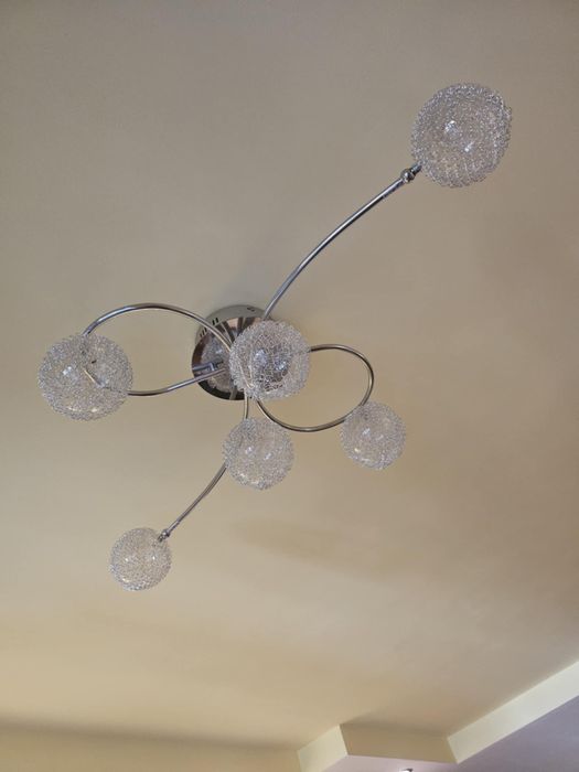 Полилей, Абажур, Осветително тяло