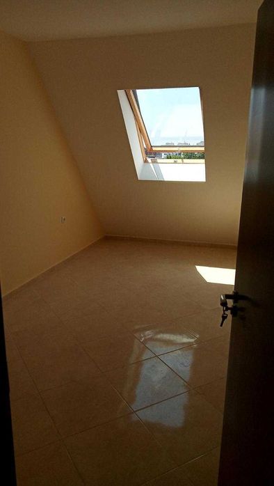 Дава се под наем Четиристаен апартамент в Бургас, Лазур - 112 кв.м за 235 € - Снимка #13