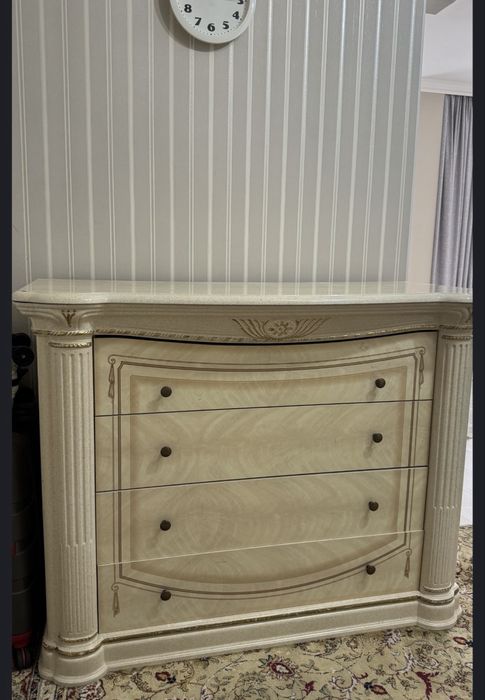 Гарнитур для спальни и зала