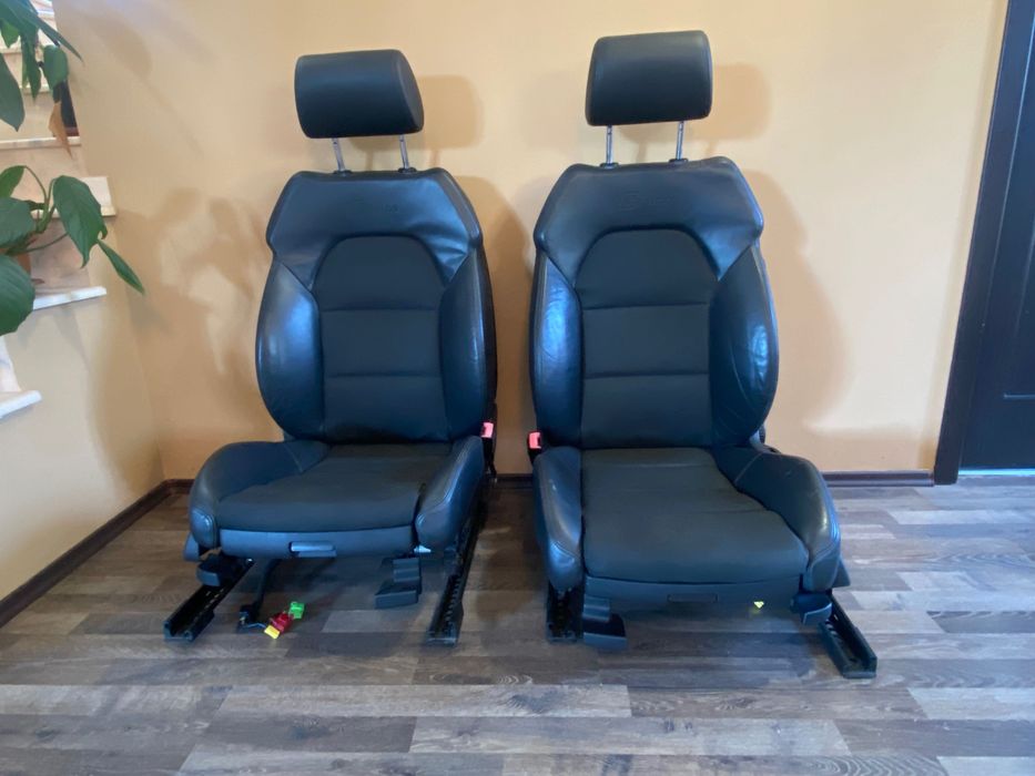 Vând interior Audi a4 Sedan S line  în stare foarte buna