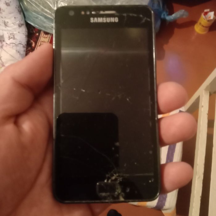 Телефоны на запчасти