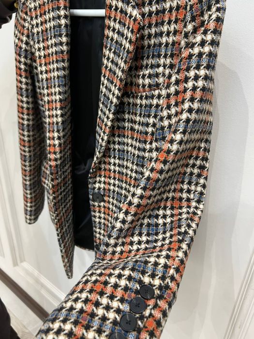 Ayollar jaketi – nafis uslub