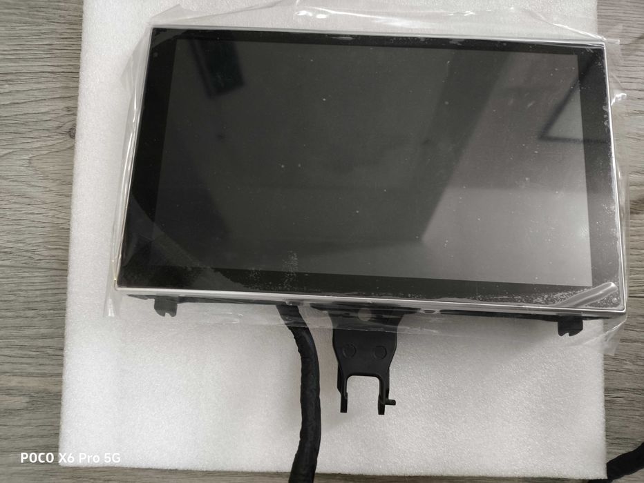 Карплей с 9" дисплей за ауди А6 С7