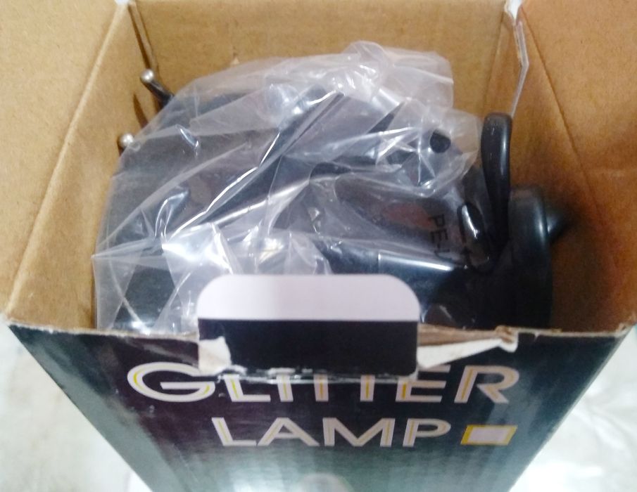 Лава лампа Glitter Lamp Motion Lamp продается