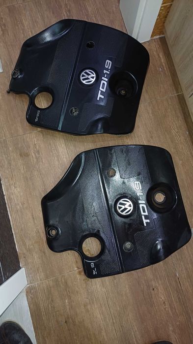 декоративен капак двигател голф 4/ бора 1.9 ТДИ