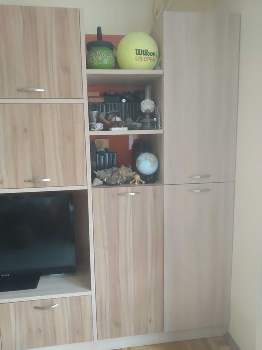 Холна секция с ТВ ниша