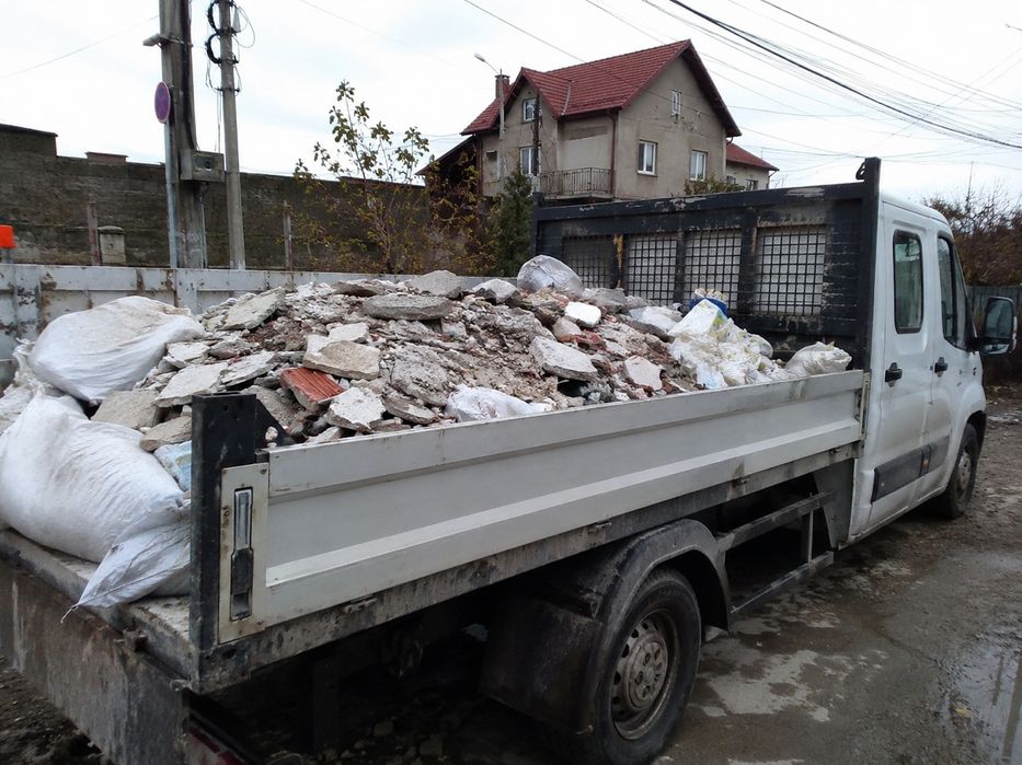 Debarasari moloz mobila deșeuri  rapid si eftin