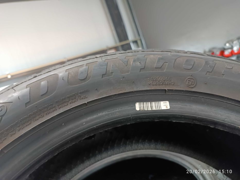 2бр.зимни гуми 215/55/17 Dunlop