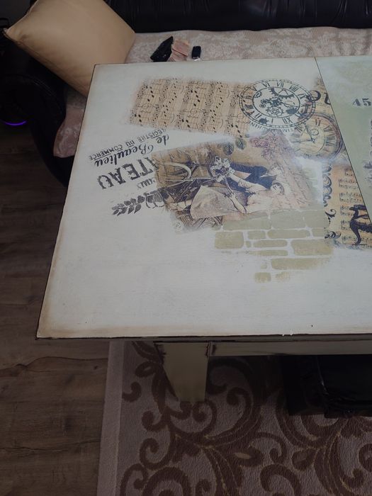 Дизайнерска маса