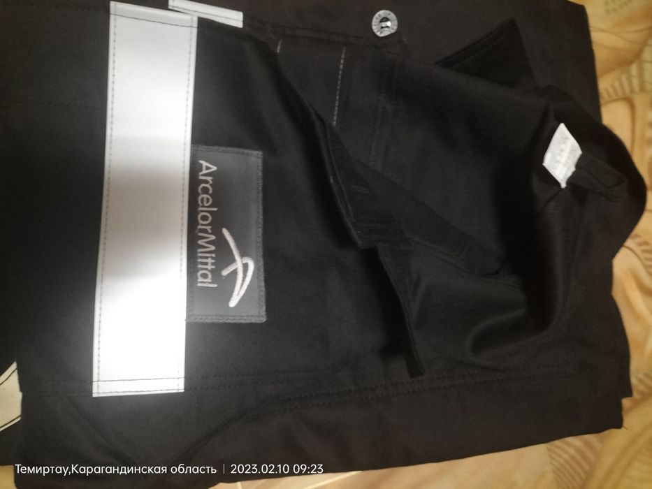 Продаю  новый костюм